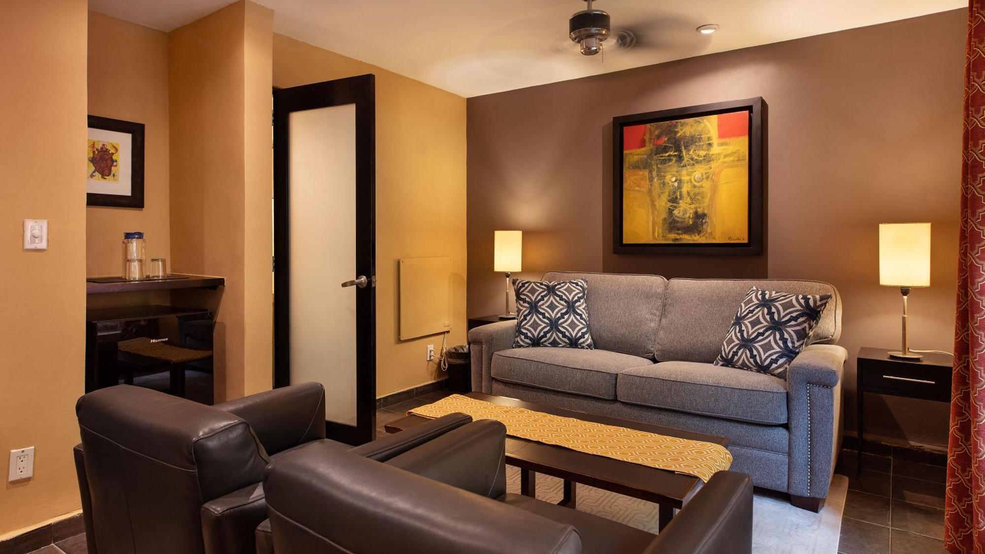 The Red Tree House Mexico City > Condesa Boutique from $120